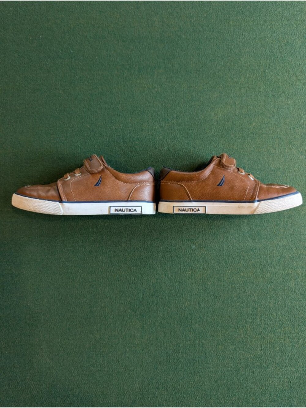 EUC Boy's Nautica Shoes Size 10 💙 - Picture 3 of 9